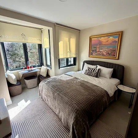 Simple In Kiziltoprak With Transportation,near Bagdat Street Apartment Istanbul